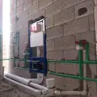 سباك وكهربائي مصري