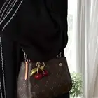 شنط وشوزات