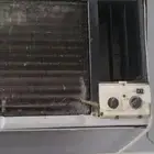 مكيف للبيع بحالة ممتازة