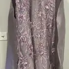 تم لبسه مره 1 مقاس من L الى XL تم تفصيله بالف سعر البيع 500