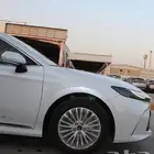 تيوتا كامري LE 2025
