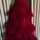 فستان احمر جديد