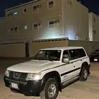 جيب باترول 2000