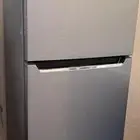 ثلاجة نظيفه للبيع