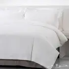 مفرش فندقي نفر و نفر ونص و نفرين ومناشف فندقية