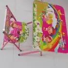 طاولة لون كما موضح بصورة نضيفة ب45