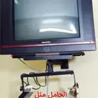 حامل للتليفزيونات القديمة مع حامل رسيفر .