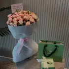 مندوب هدايا متسوق شخصي