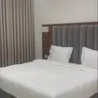 شقق واستديو جديدة وفاخرة للايجار مفروشه نظام فندقي