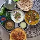 نطبخ اكل يمني للعزابية او للعزايم جميع الأكلات ب اسعار رمزيه
