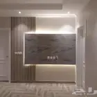 برواز شاشه مع بديل خشب