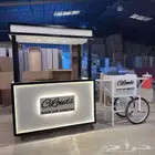 كشك بيع متنقل بتصميم عصري