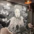 رسام جداريات محترف