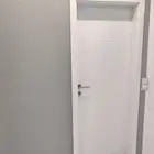 نجار أبواب خشب