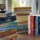 كتب ماعاد تحتاجها  أنا أقرأها