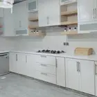 مطابخ او رخام الصناعية في المتر 650
