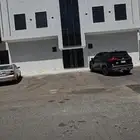 شقة مميزة للبيع في حي العزيزية