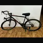 سريرين خشب مع مع درج سحب دراجه رياضيه وسرير حديد