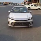 تويوتا كامرى LE بنزين موديل 2025 فضي