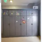 دولاب ملابس تعليق وتسفيط للبيع.