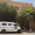 للبيع فله في السلمانيه مساحتها 1036 متر شارع 12 شمالي وطولها