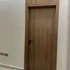 تفصل أبواب وديكورات خشبيه وبديل الخشب وبديل الرخام وشبورد