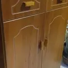 خزانة احذية و سريرين استعمال نظيف من هوم بوكس وخزانةمطبخ