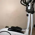 جهز مافيه شي نضيف شريته 1200 ألف وا لي البيع بي 600