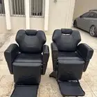 للبيع كراسي حلاق اثنين سليمين