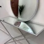 للبيع مدخل فضي مع مراية