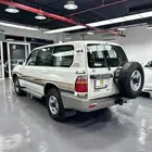 جيب لاند كلوزر 2001