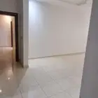 للايجار شقه عوائل في حي القيروان
