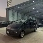 فان هيونداي ستاريا موديل 2022