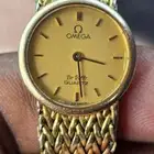 للبيع ساعه اوميغا نساي صغير
