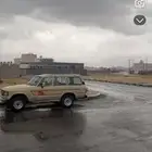 موتر جيب صالون 84