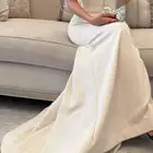 فستان من بارلينا . جديد انلبس فقط ثلاث ساعات