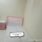 سرير مقاس 120 مع درج وعربه اطفال شبه جديده