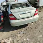 كامري تايوتاء 2004للبيع قطع قيارفقط يوجد 4جنوط كروم قير مكين