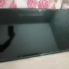 شاشه عاديه مقاس 32 مع ريموت