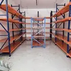 رفوف مستودعات ومحلات تجارية
