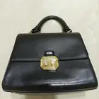 شنطة نسائيه