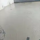 فني تركيب عوازل مائيه وحراريه