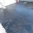 فني تركيب عوازل مائيه وحراريه