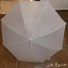 مظلة شمسيه بيضاء