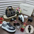 شنط وشوزات ماركات