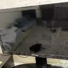 تلفاز وطاوله للبيع