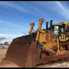 بلدوزر D10T للايجار