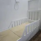 سرير للبيع