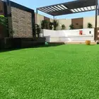 تنسيق حدائق المدينة مظلات عشب شلالات