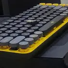 كيبورد logitech POP KEYS